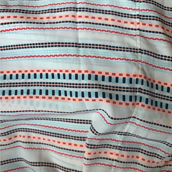 Athleta coastal dunes striped blue tank top - Picture 9 of 9